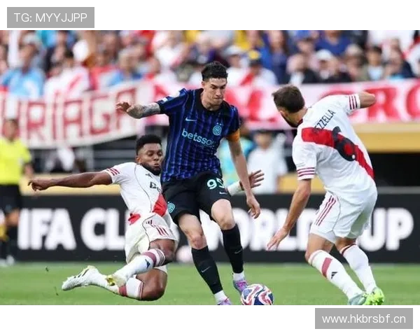 巴斯托尼：与阿切尔比等人构建国米稳固防线