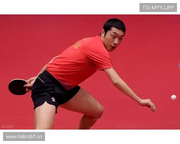 许昕比赛穿的鞋都能当限量款卖了吧，这生活节奏也太炫了点！