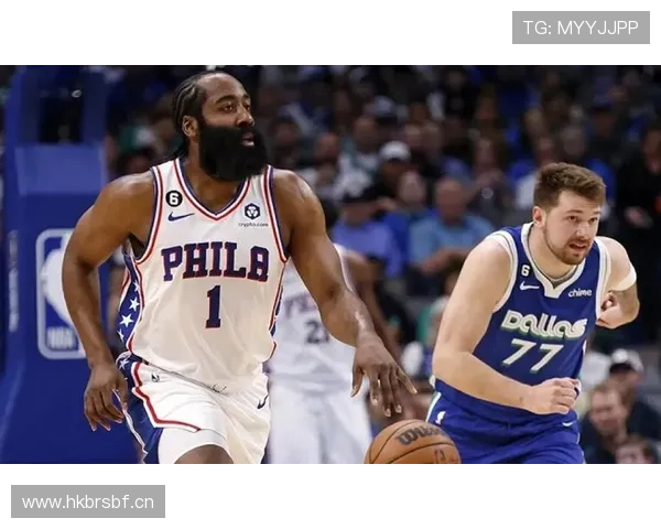 哈登这自律程度，凌晨四点健身房打卡跟闹着玩似的