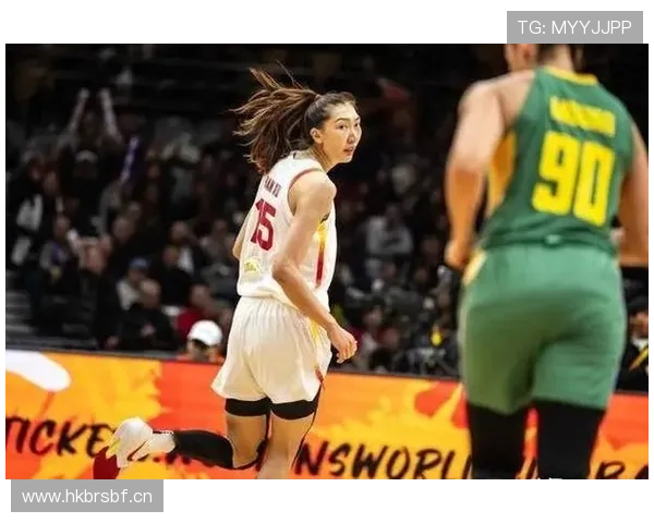 韩旭赛场上霸气侧漏，转头咖啡馆点个十块奶茶也有范儿，差距咋这么大？